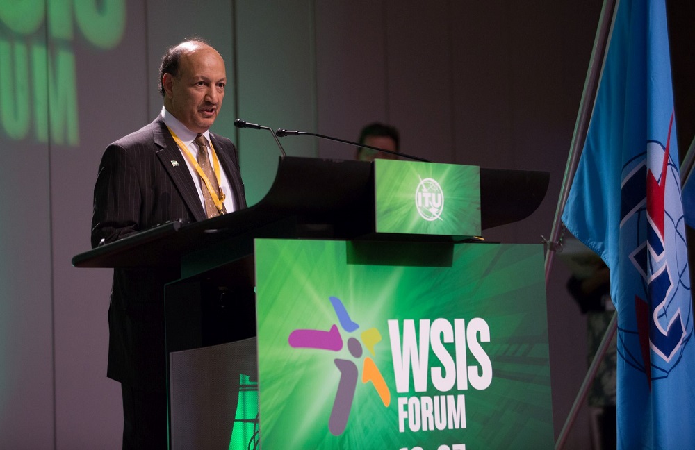 Governor of the Communications and Information Technology Commission attends the World Summit on the Information Society Forum 2018